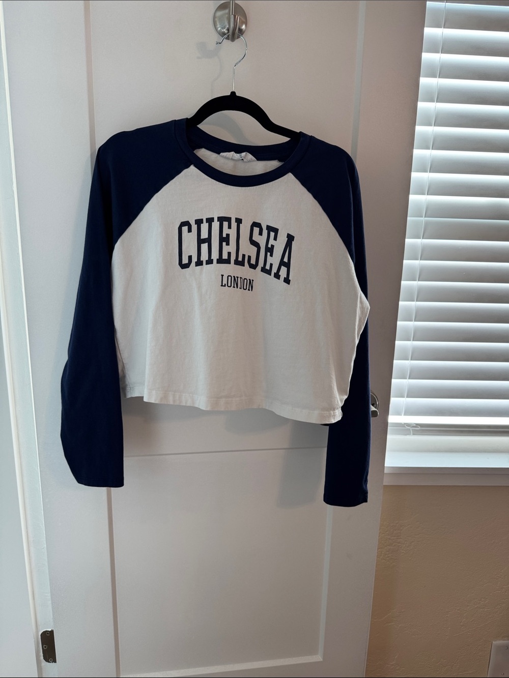 CHELSEA London Raglan Crop Tee - Navy & White Chelsea FC Soccer Size XL